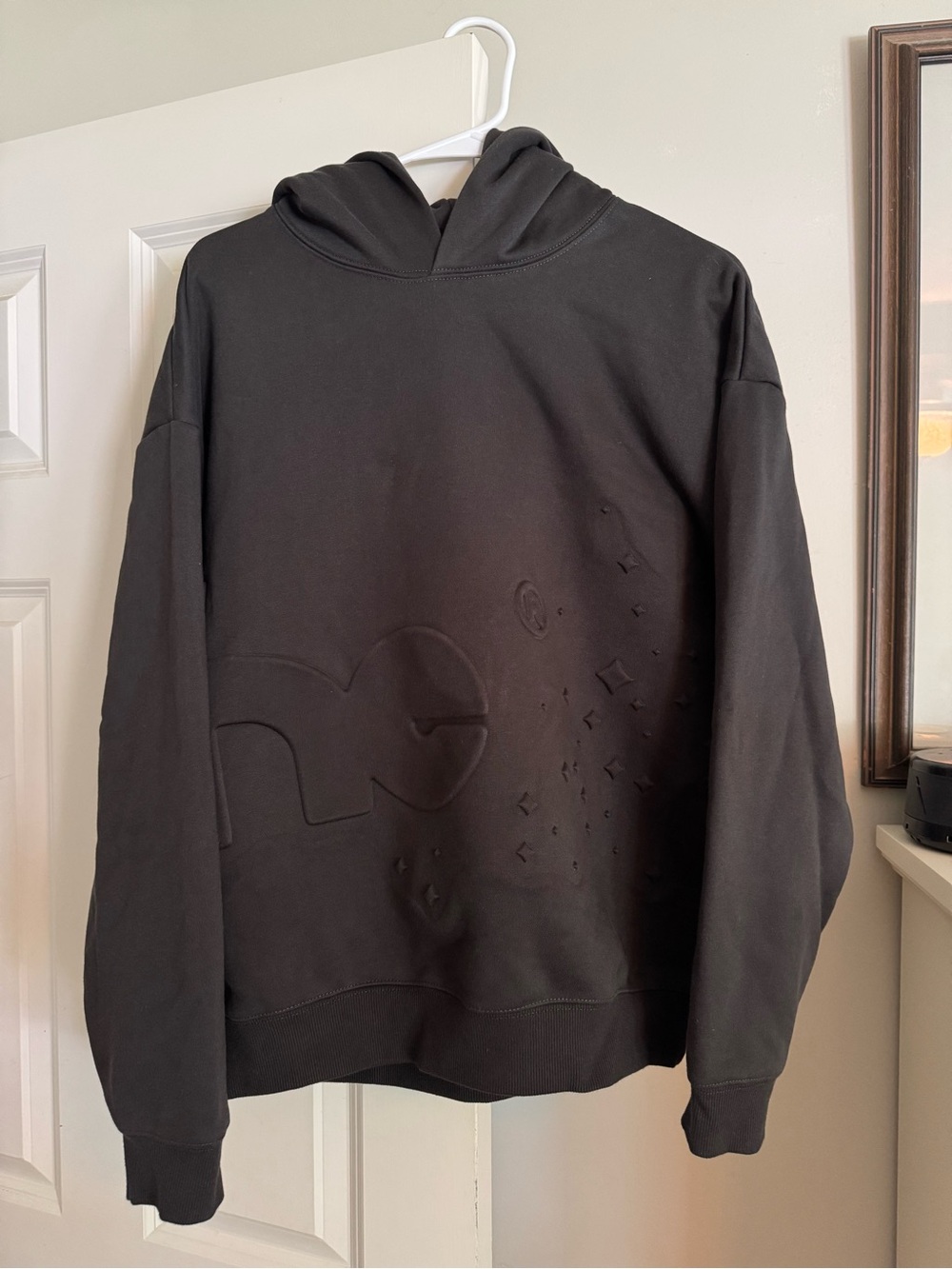 Men’s Divine Perceptions Charcoal Embossed Logo Hooded Sweatshirt- size M